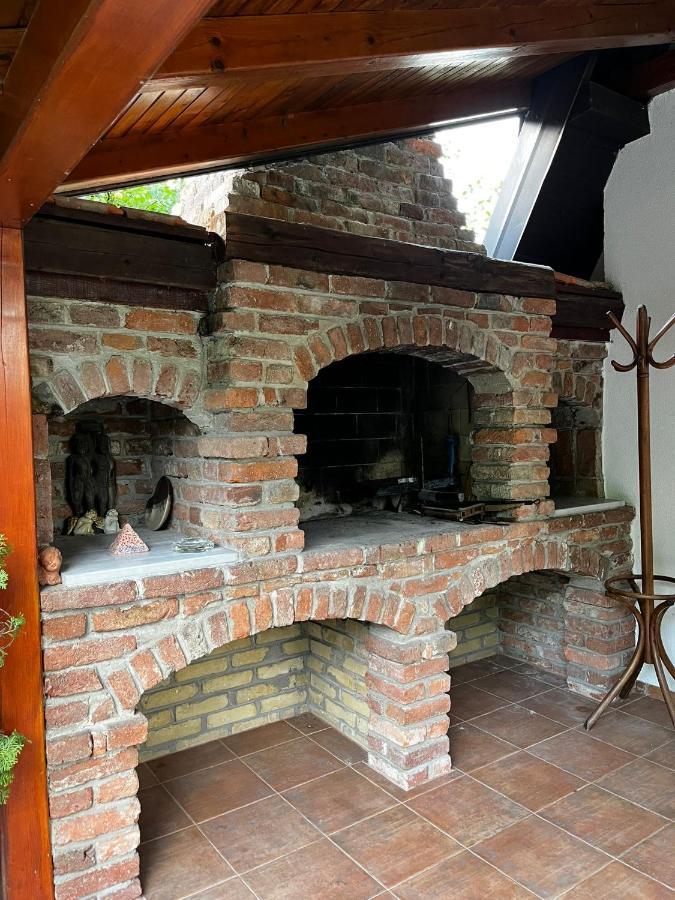 Holiday Home Amila Visoko Eksteriør billede