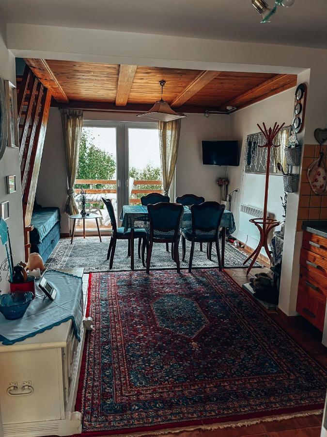 Holiday Home Amila Visoko Eksteriør billede